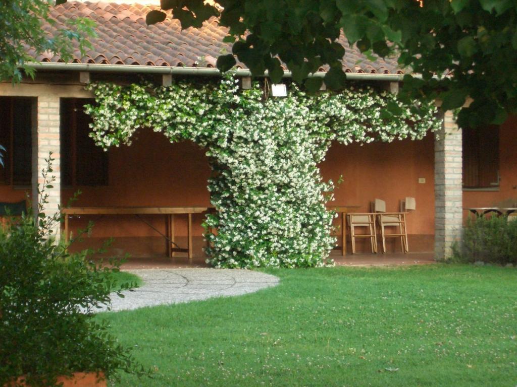 Agriturismo La Lupa Madonna della Provvidenza Exterior foto